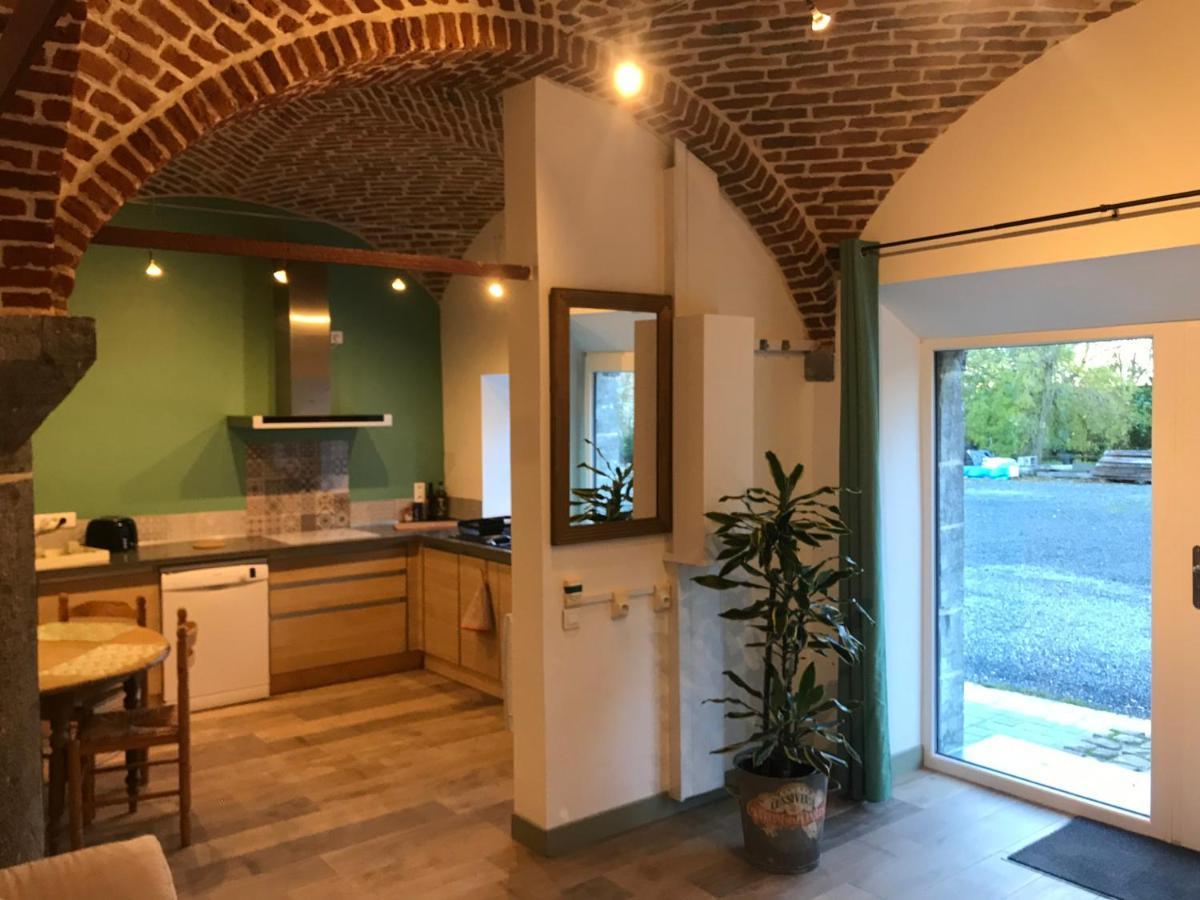 Ferienwohnung La Gaite De Louvignies Exterior foto